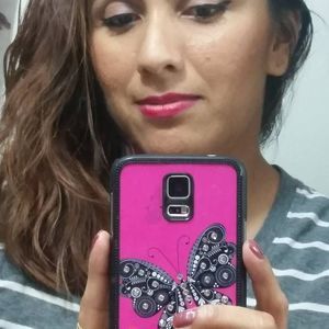 Meet your Posher, Isabel